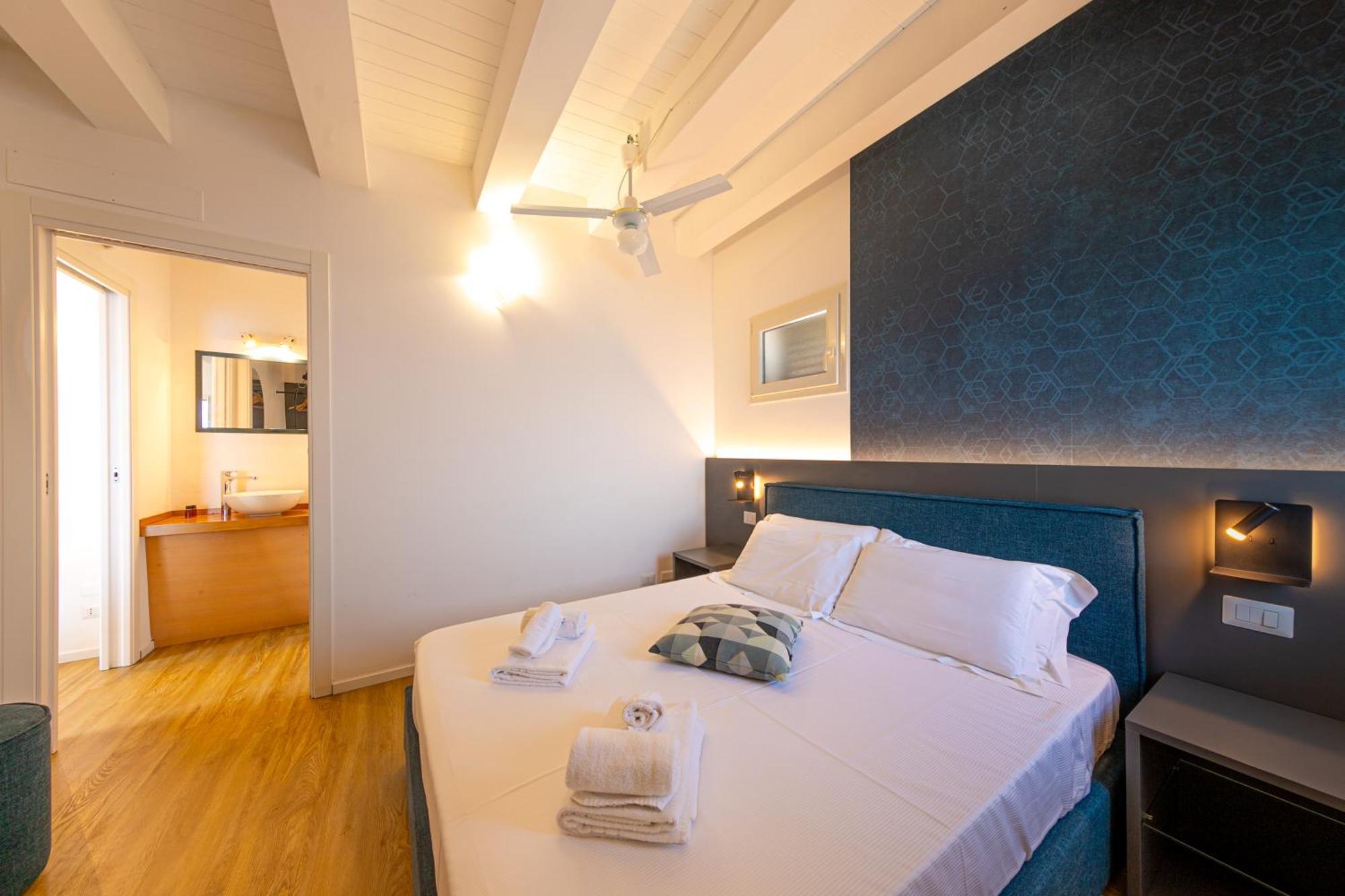 Taliammari Otel Cefalù Oda fotoğraf